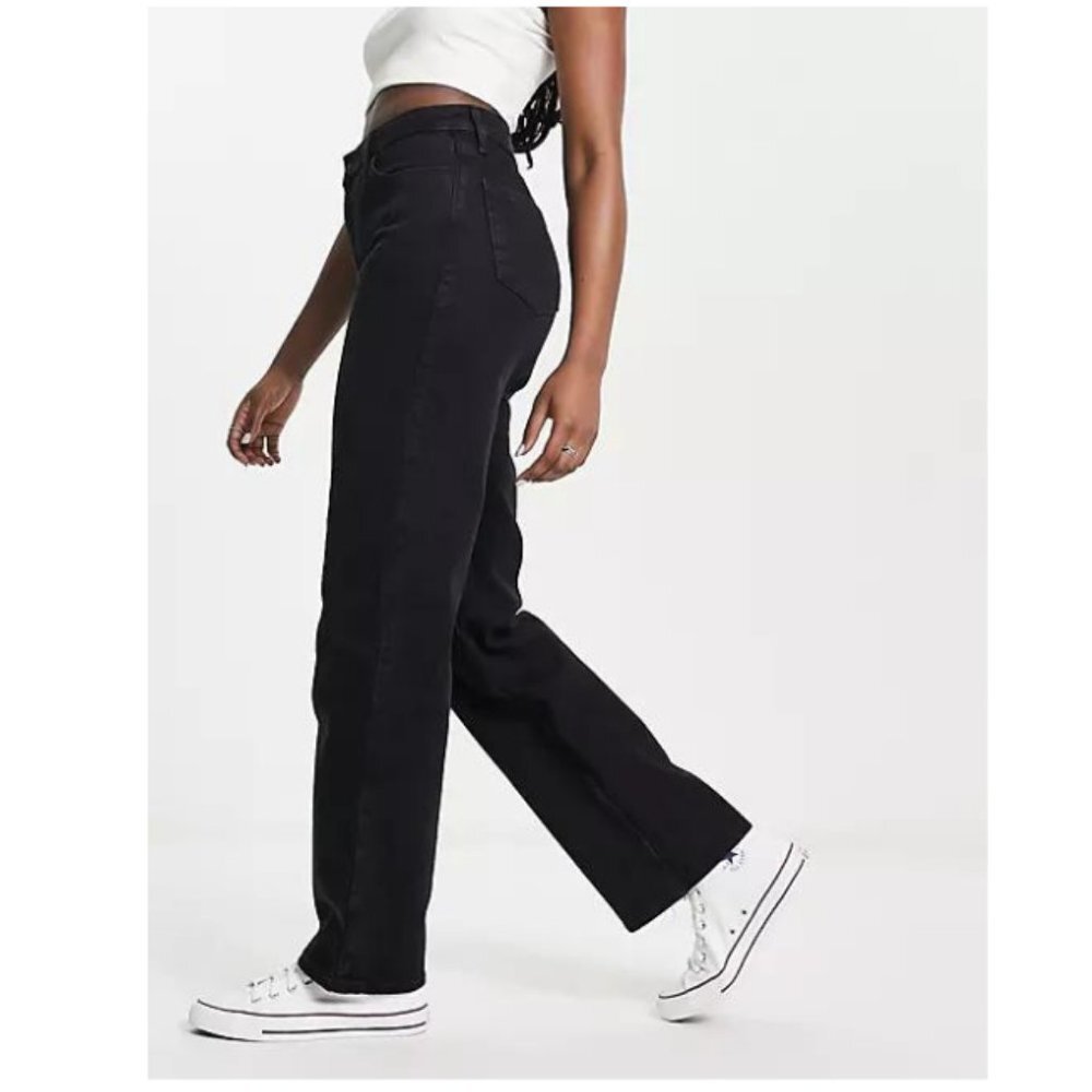 NWT Hollister Ultra High Rise Dad Jeans Size 17